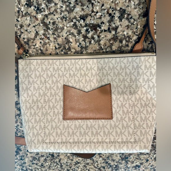 Michael Kors Crossbody bag - Picture 8 of 10